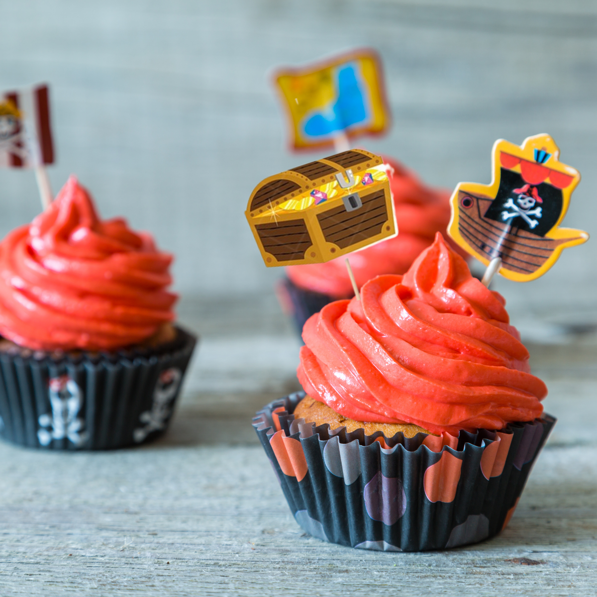16-pack Pirate themed happy birthday cup cake toppers product photo 3