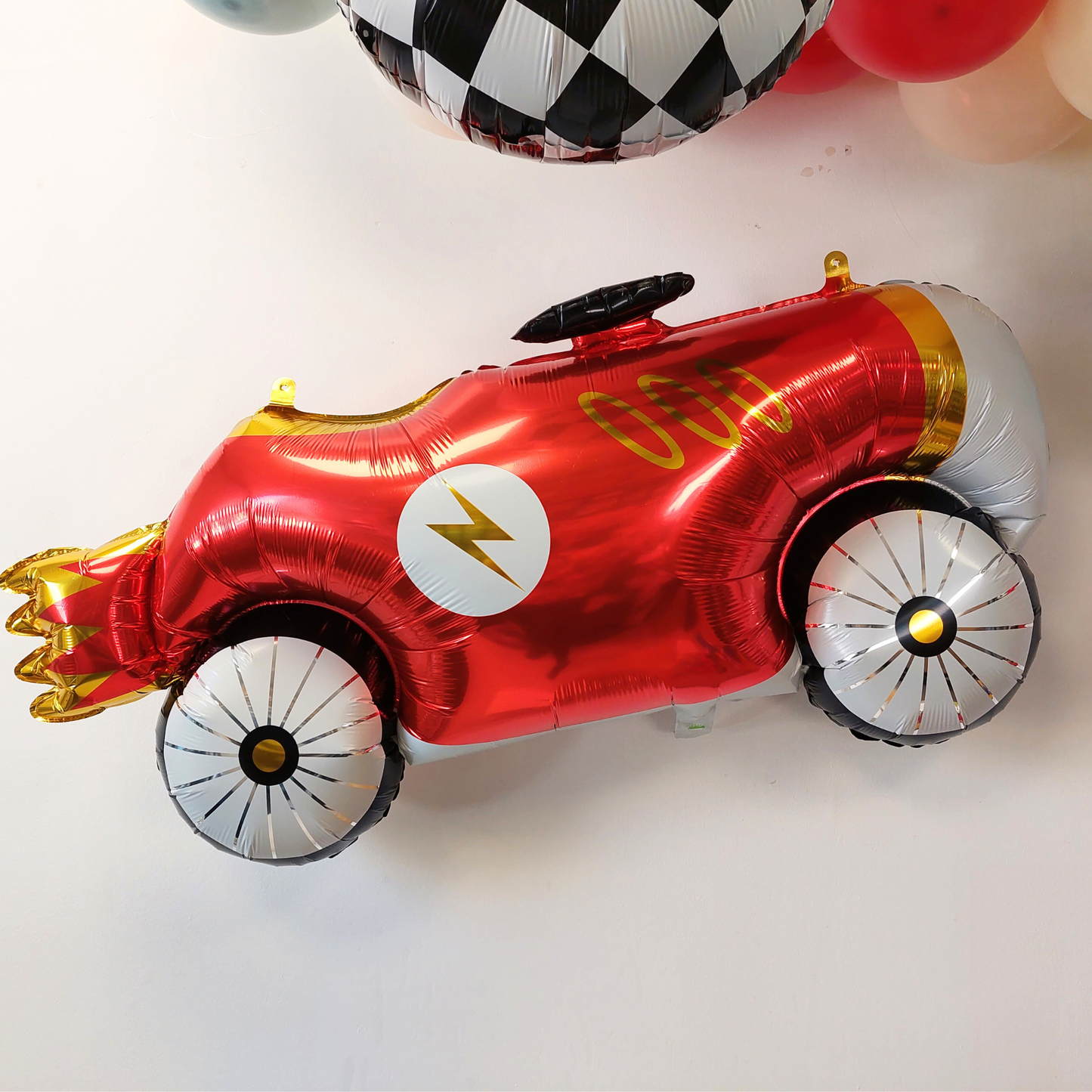 Racing Car Birthday Balloon Garland - TheLittleStuff