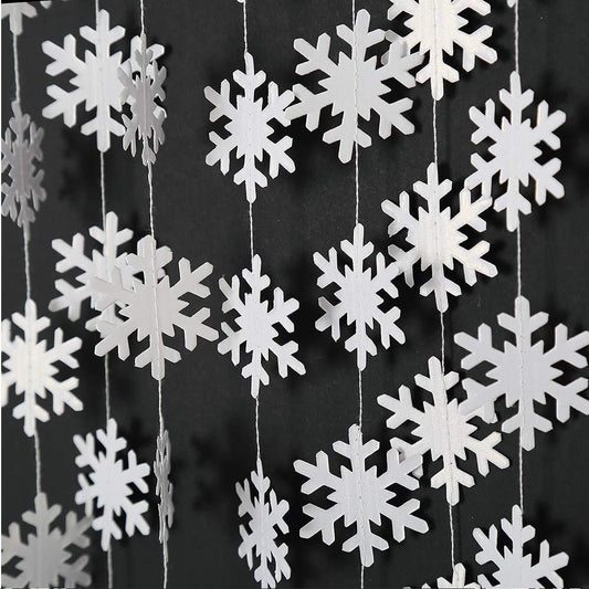 4 Metre White Snow Flakes Bunting Garland product photo
