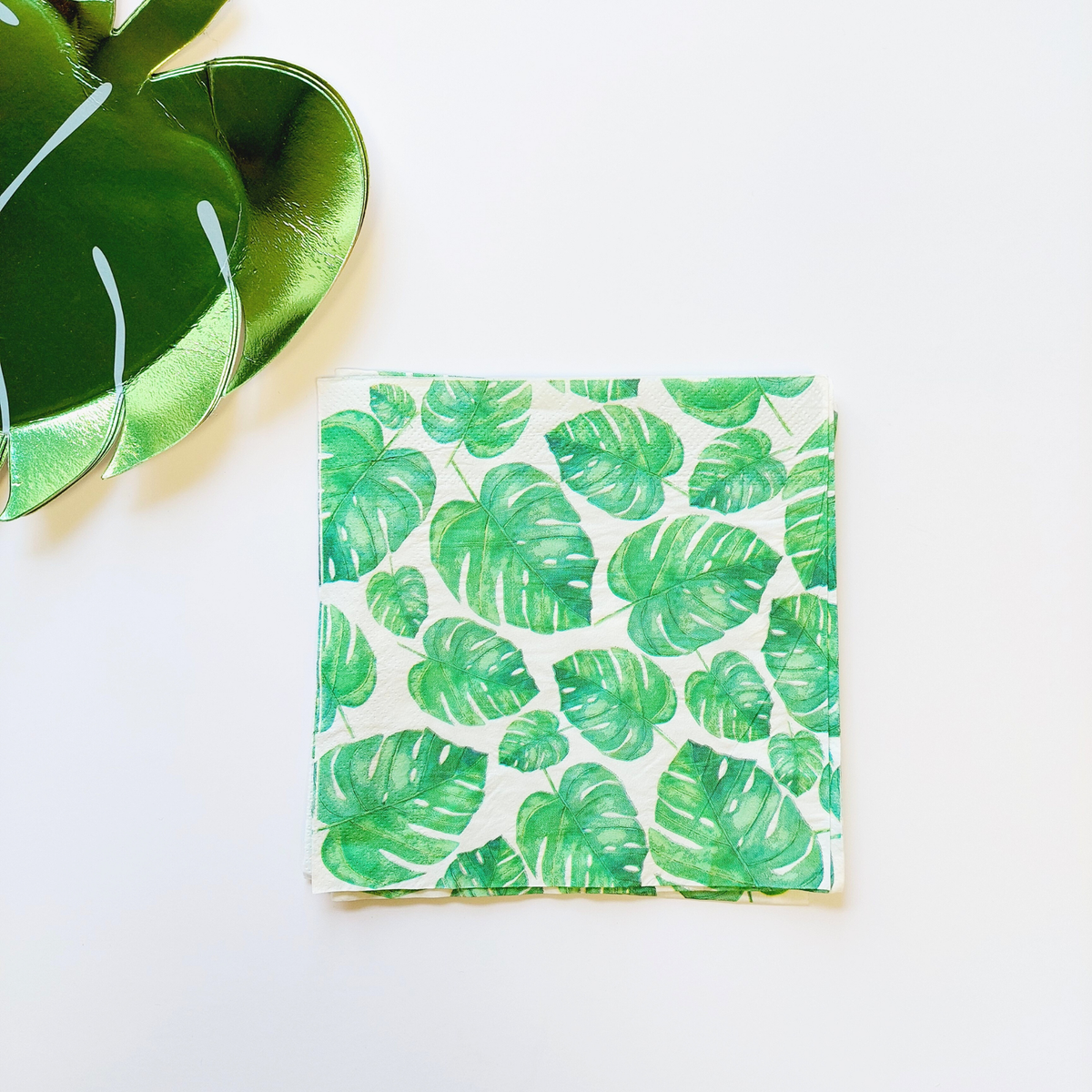 8-pack 9inch tropical leaf plates with 10-pack napkin set product photo 3