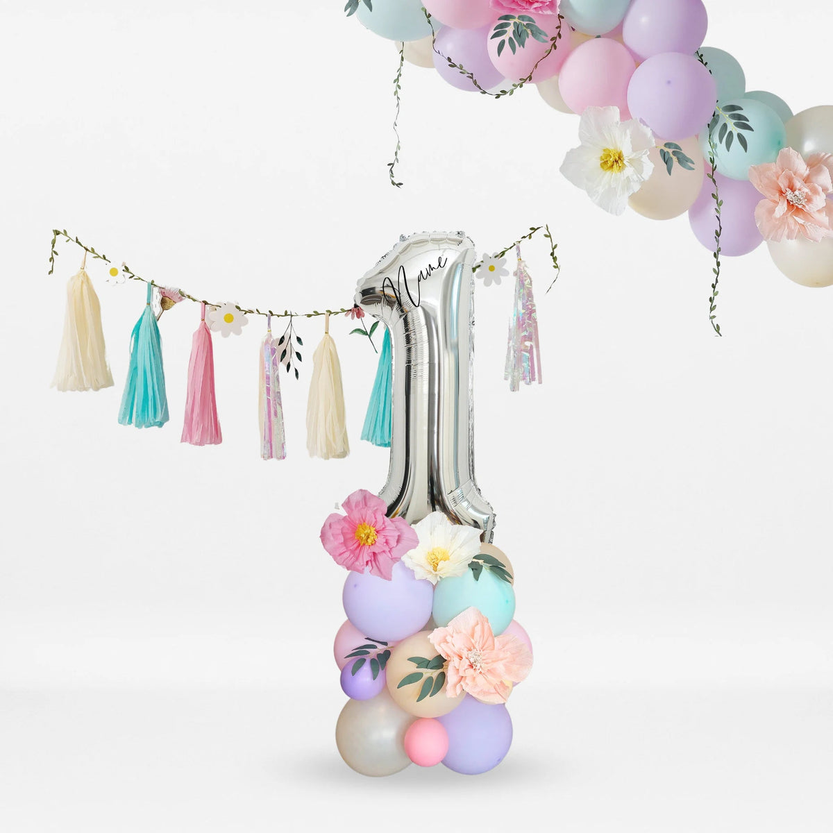 Pastel fairy wild flowers blossom balloon sculpture bouquet lifestyle photo