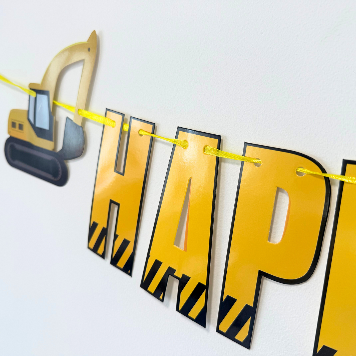 Personalised black yellow Car Vehicle diggers Birthday Balloon Bouquet stand product photo 6