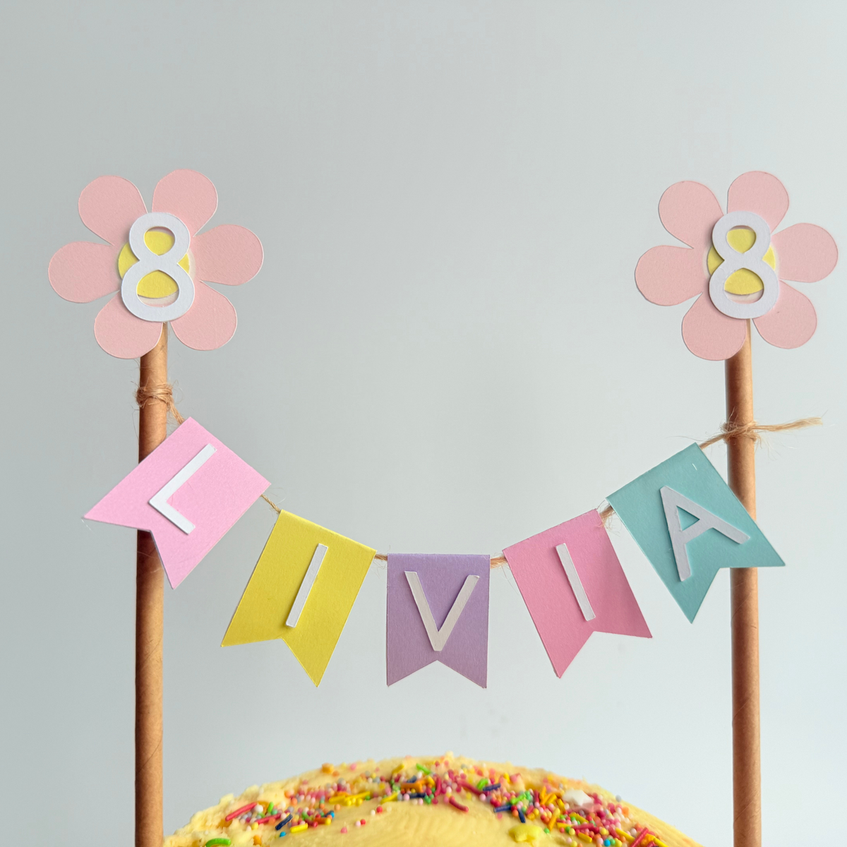 Personalised handmade natural pink daisy flowers birthday cake topper product photo 2
